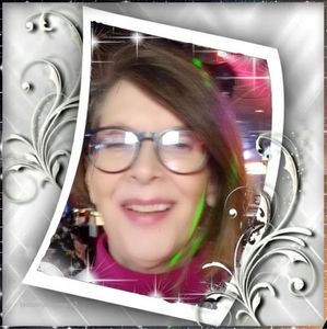 Meet your Posher, Myra